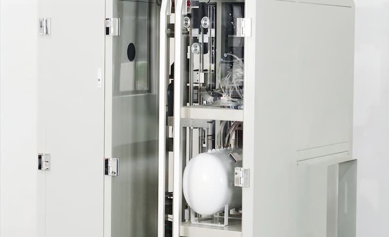 Plexiglass Safety Guard Doors on Automatic Bag Sealing Machine